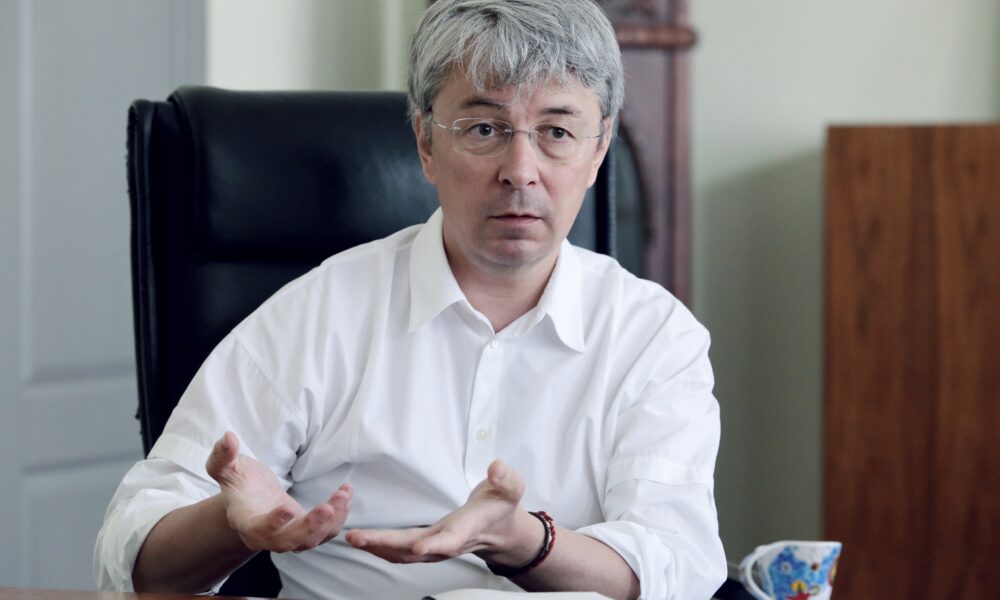 Петиція із закликом звільнити міністра культури Ткаченка набрала голоси