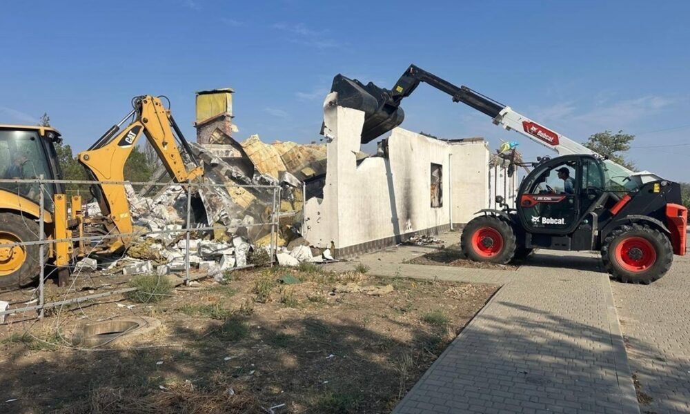 В селі на Одещині демонтували амбулаторію, зруйновану росією
Анонси