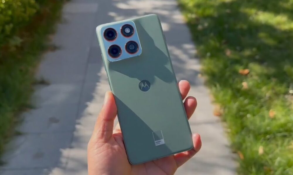 Motorola показала ультратонкий смартфон moto X70 Air (фото)