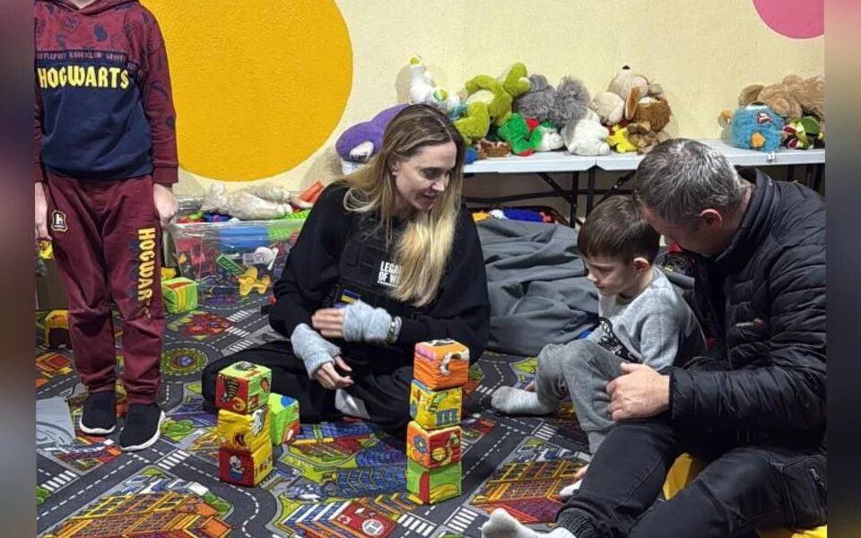 Акторка Анджеліна Джолі відвідала місто Херсон
Анонси