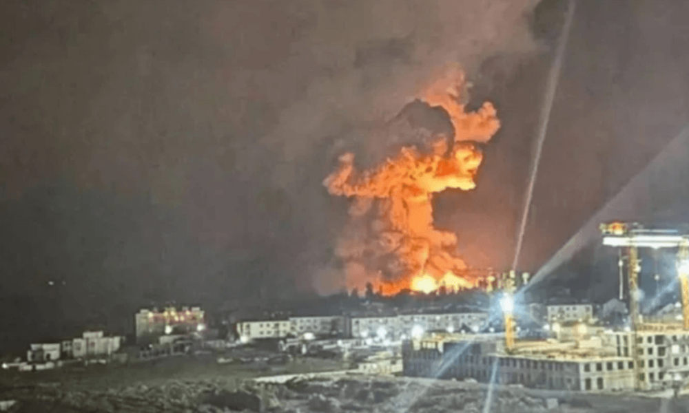 ЗСУ атакували Новоросійськ: зі стратегічного порту зникли майже всі судна, — соцмережі