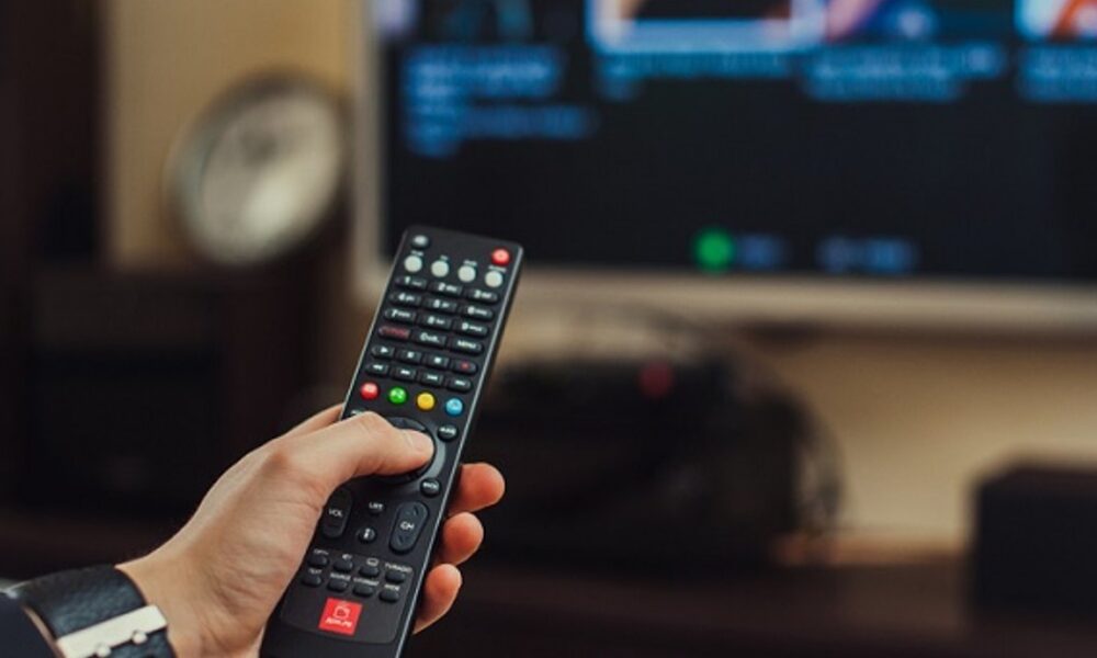 Не купуйте «розумний» телевізор без цих функцій: експерти назвали 5 параметрів