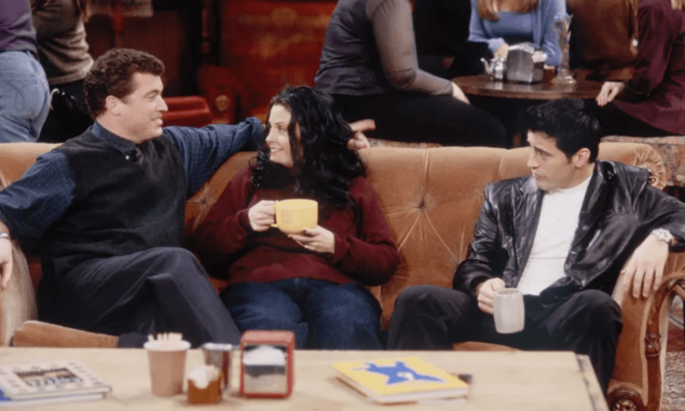 Помер Пет Фінн — актор з серіалу Друзі