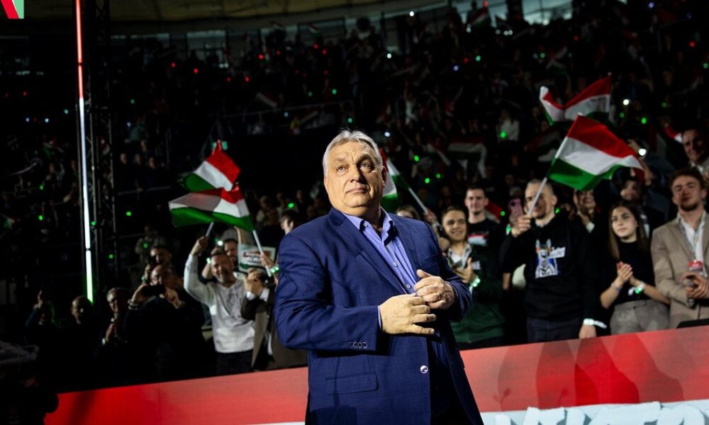 Орбан боїться 800-тисячної армії України