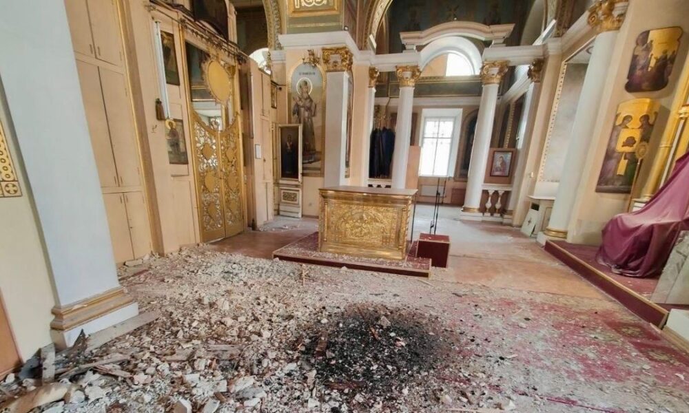 Війська ворога вдарили по кафедральному собору у Херсоні
Анонси