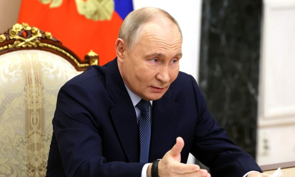 Здоров'я Путіна підтримує трансплантація чужих органів — деталі