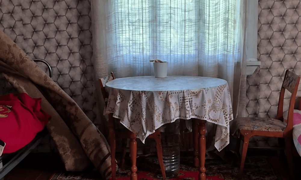 що сталося з хатою в селі, де жили переселенці (фото)