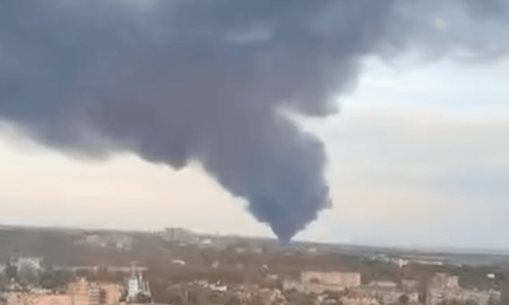 Під Ростовом спалахнув завод 